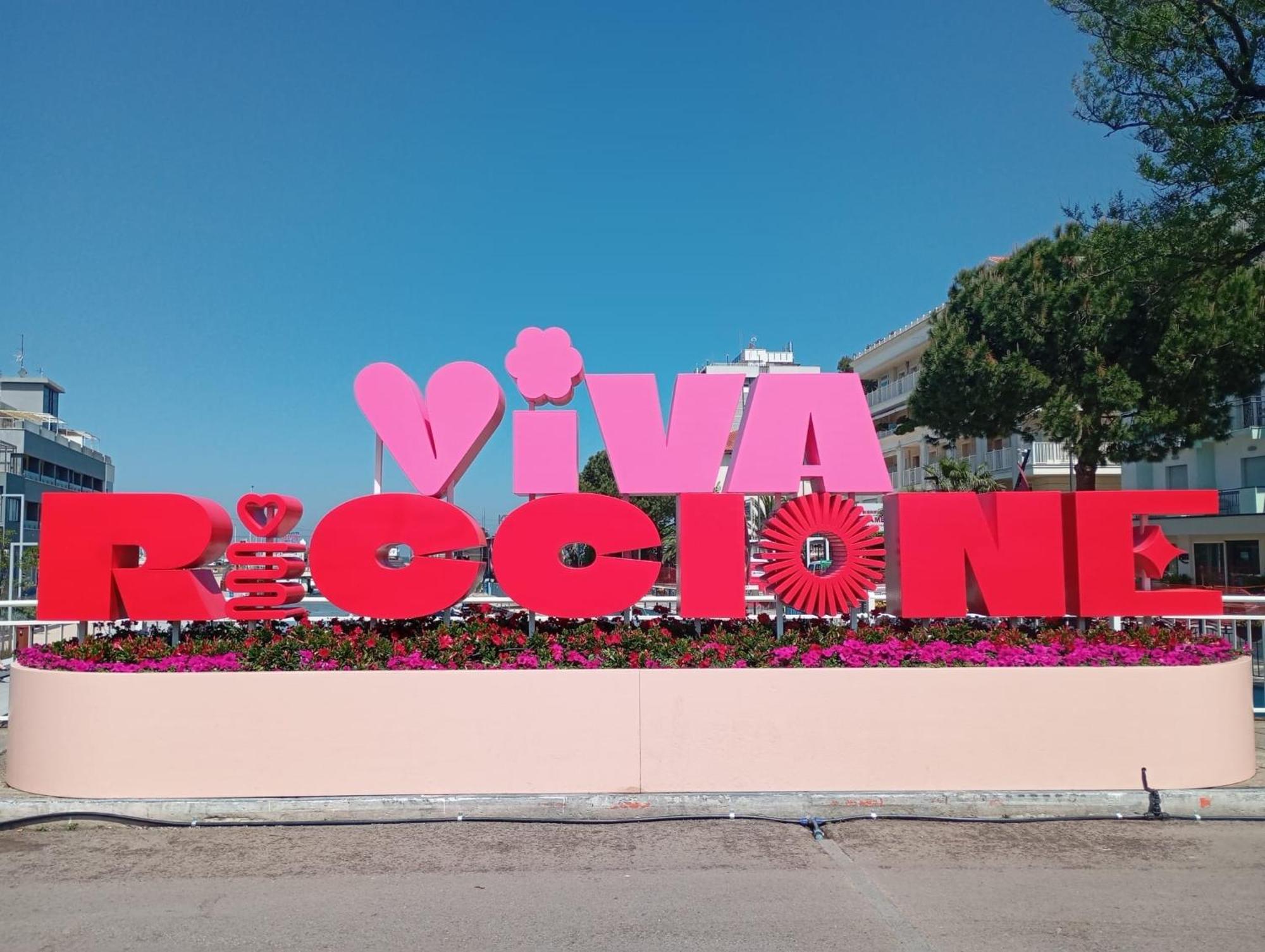 Hotel Garisenda B&B - In Centro A Riccione - Exterior foto