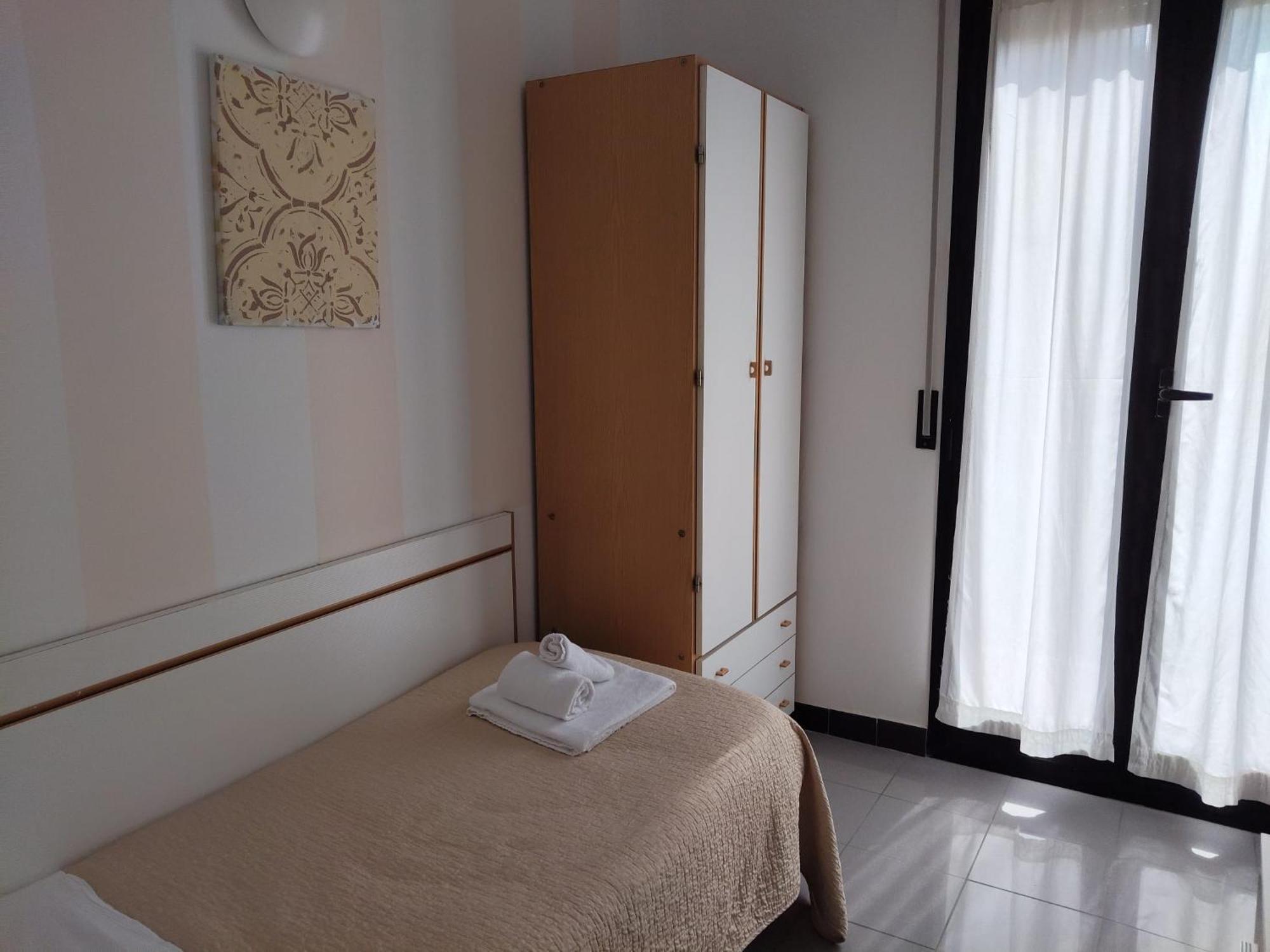 Hotel Garisenda B&B - In Centro A Riccione - Exterior foto